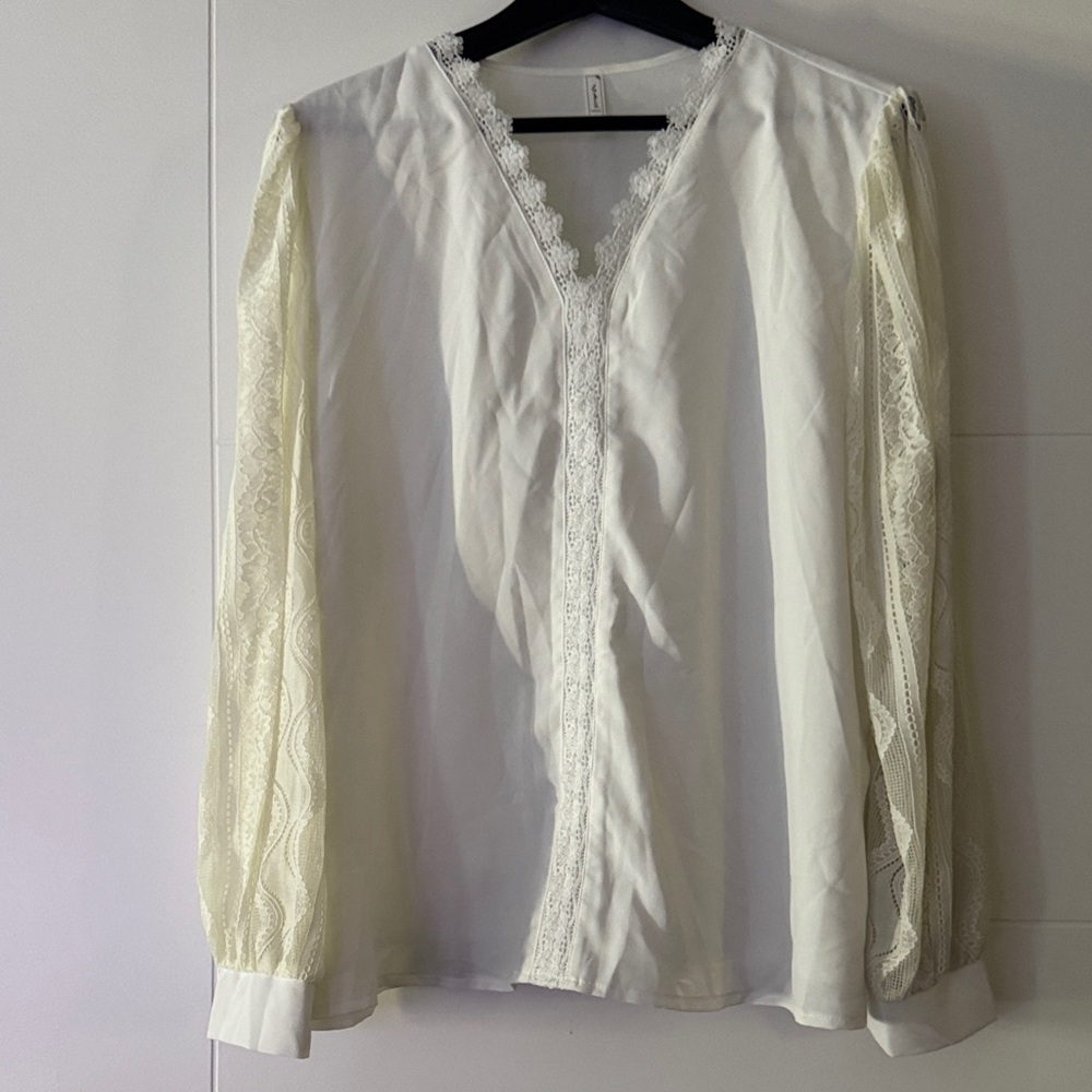 Lace-Trim V-Neck Blouse in Cream